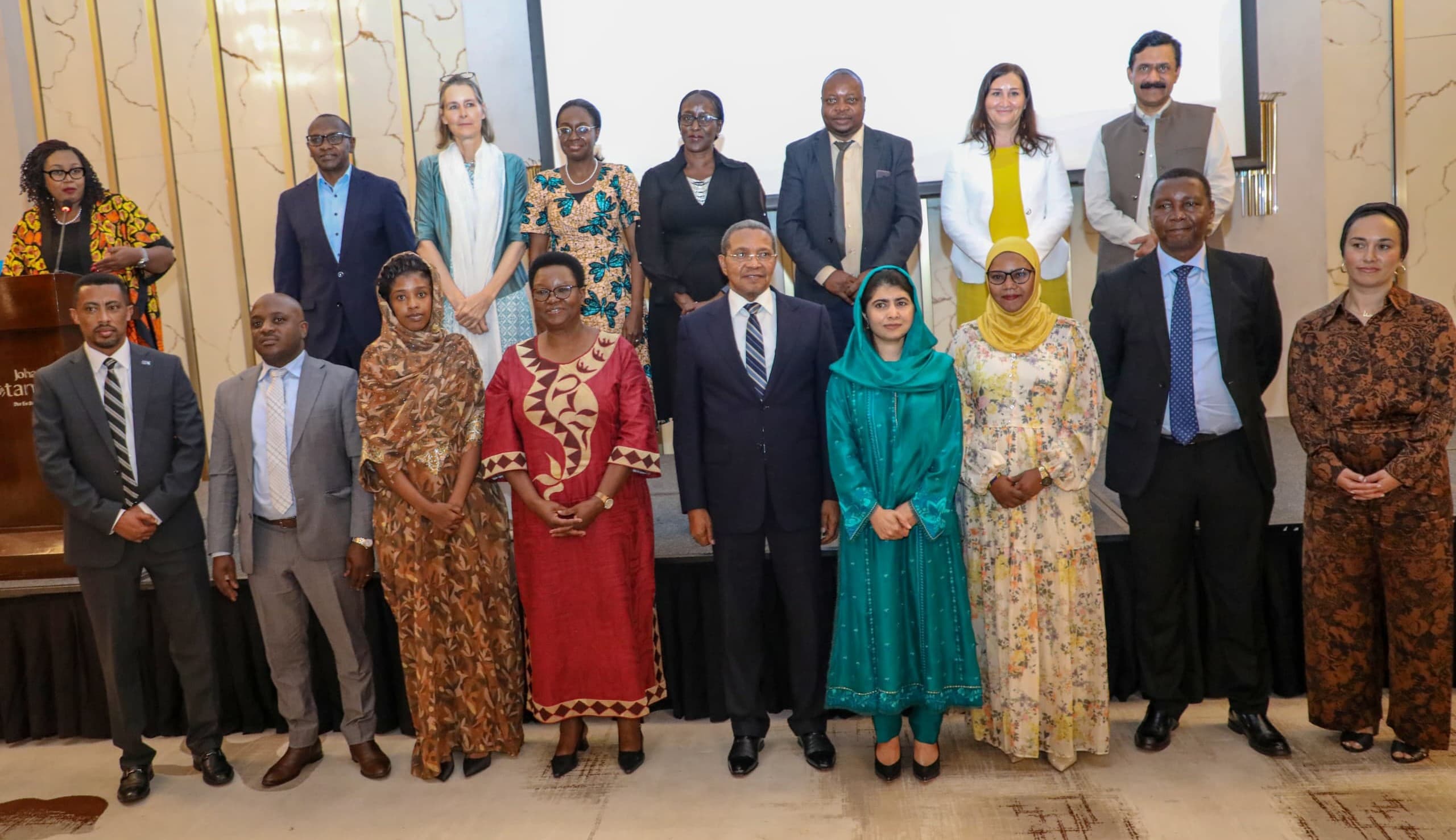Dkt. Jakaya Kikwete: Elimu ni Silaha Dhidi ya Changamoto za Dunia
