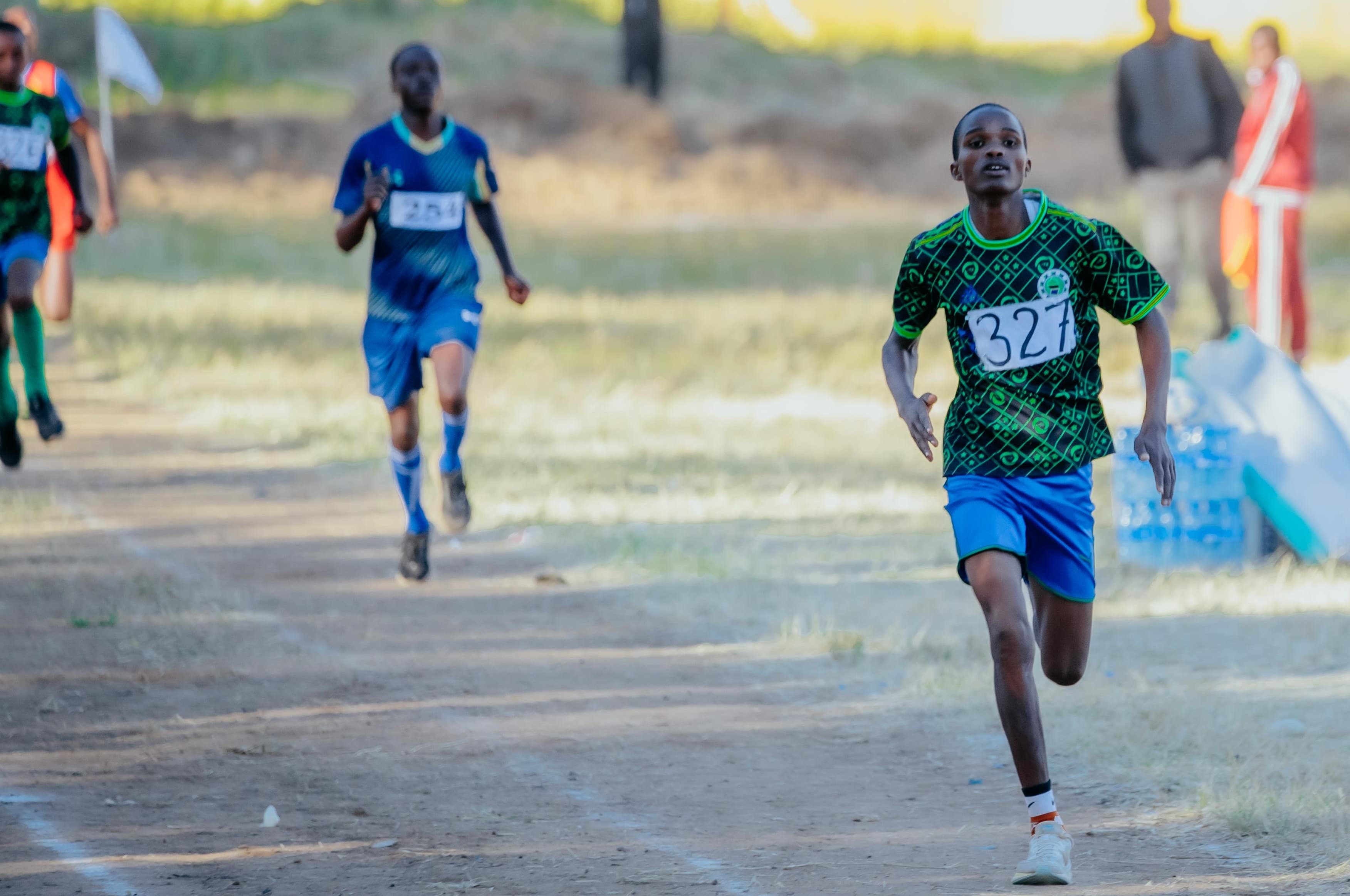 MANYARA NA MWANZA MABINGWA RIADHA MITA 800